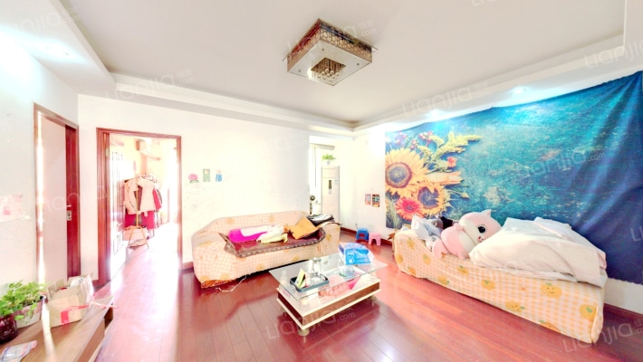 甬港豪庭二手房实景图