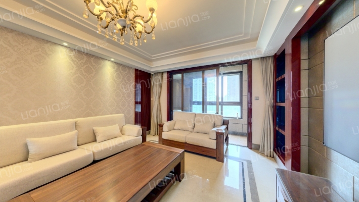 万科翡翠雅宾利二手房实景图