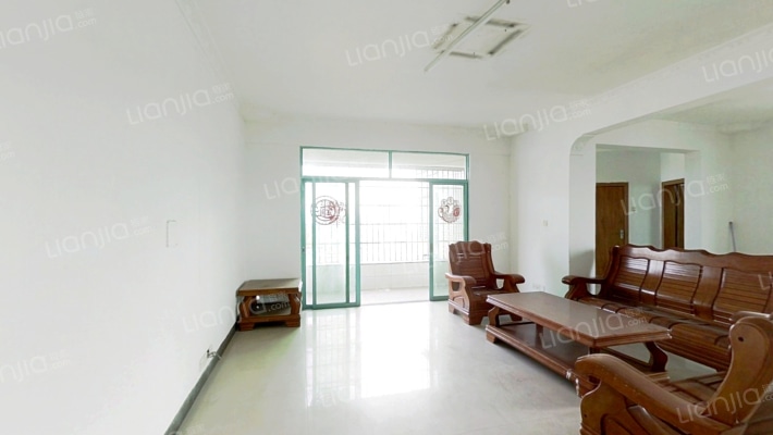 威铭豪苑二手房实景图