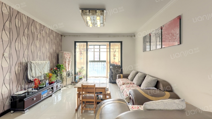 仁和英伦皇家花园二手房实景图