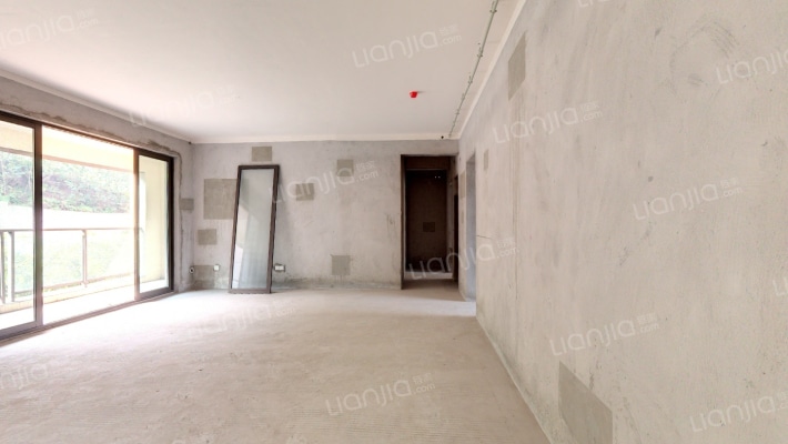 中建龙玺台二手房实景图