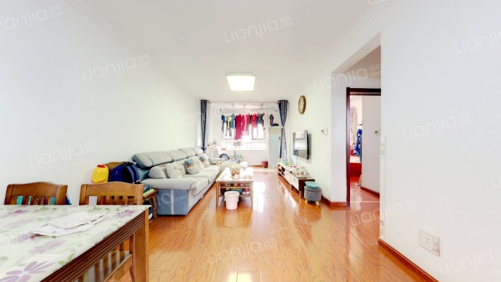 鲁商泰晤士小镇二期二手房实景图