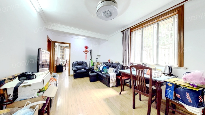 浦三小区二手房实景图