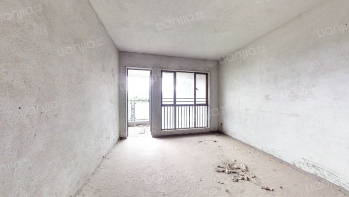 新晖朗悦居二手房实景图