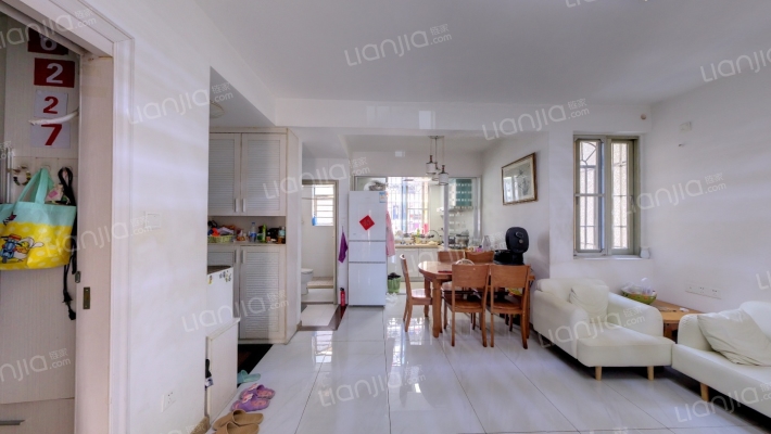 万春一三区二手房实景图