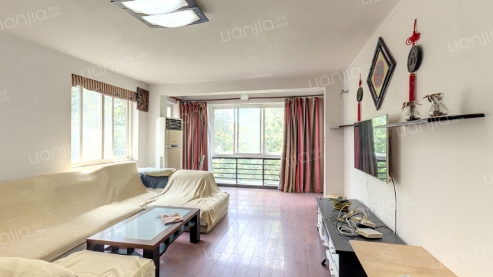 凤城花苑二手房实景图