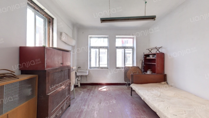 信义里(小白楼)二手房实景图