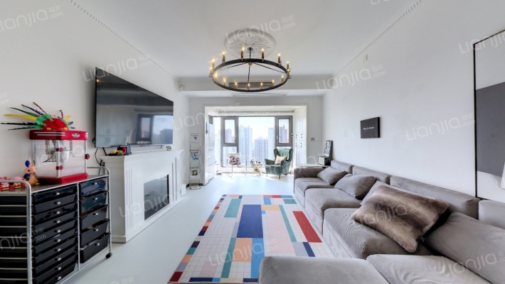 中德英伦联邦C区二手房实景图