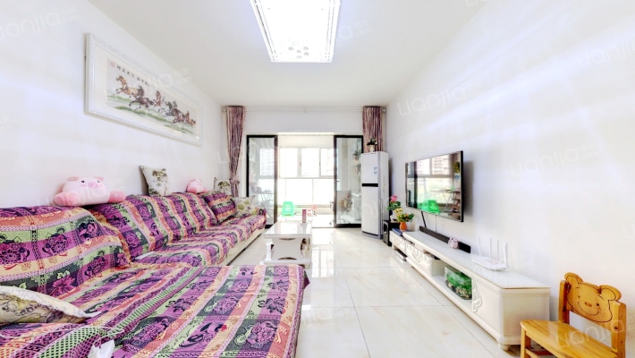 中德英伦世邦K区二手房实景图