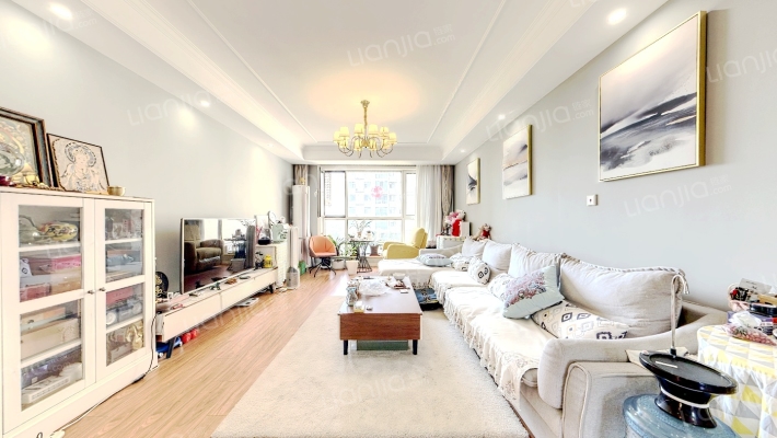 航都绿洲二手房实景图