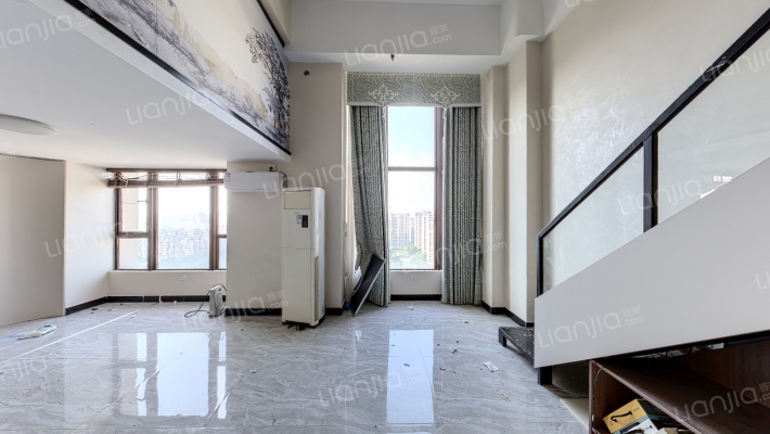 阳光天地二手房实景图