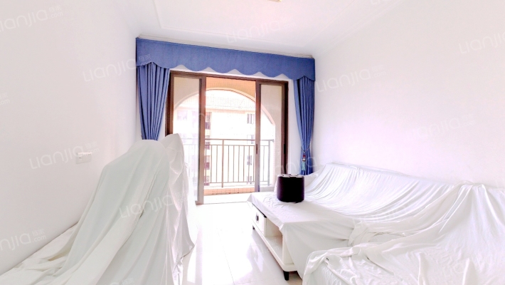 礼顿金御海湾二手房实景图