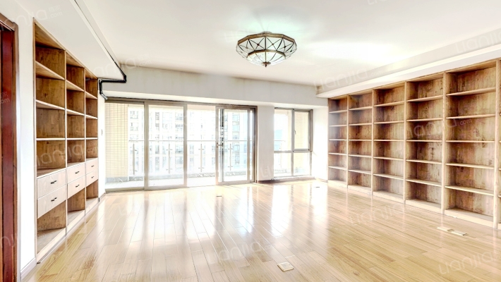 顺发旺角城二手房实景图