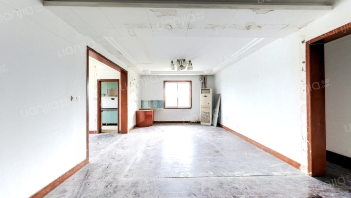 定淮门2号二手房实景图