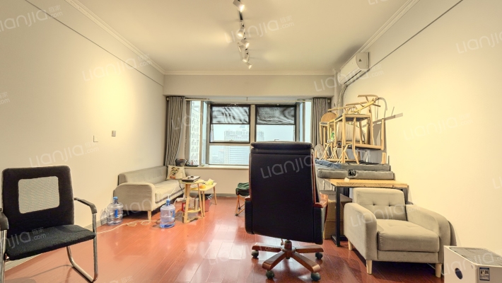 鑫苑国际广场二手房实景图