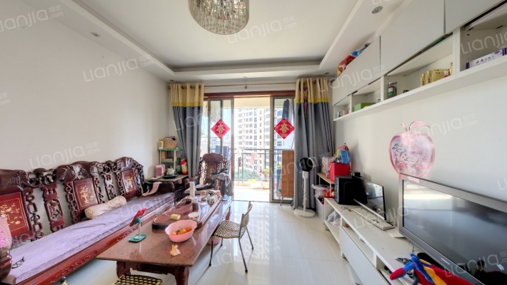 水岸豪门二手房实景图