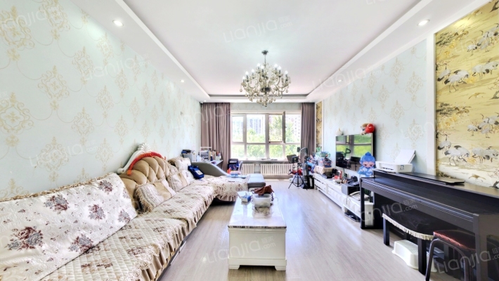 群力家园B区二手房实景图