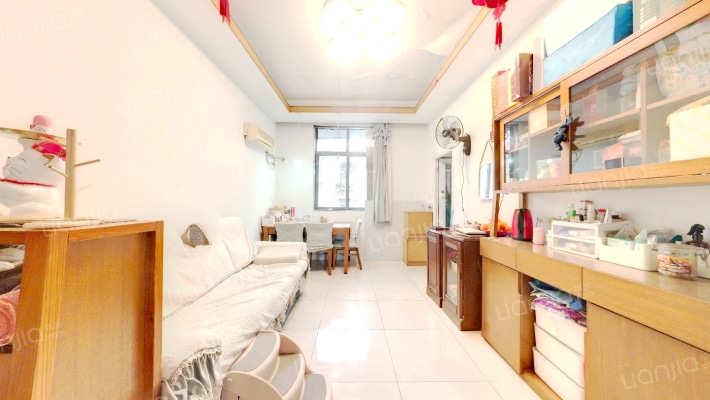 荣西社区二手房实景图