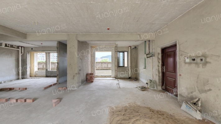 恒宇观湖花园二手房实景图