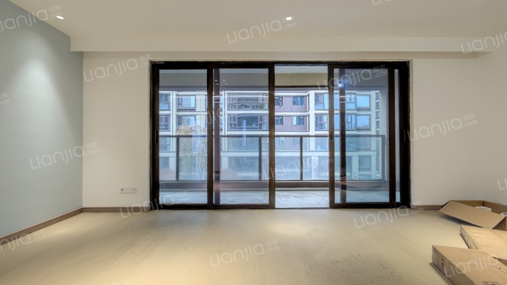 新力东园二手房实景图