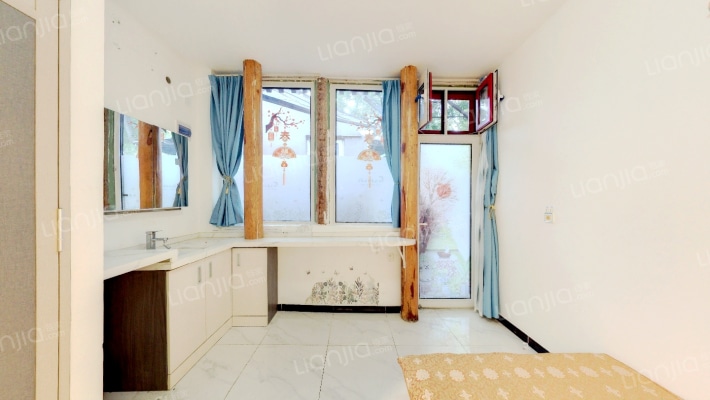 东铁匠胡同二手房实景图