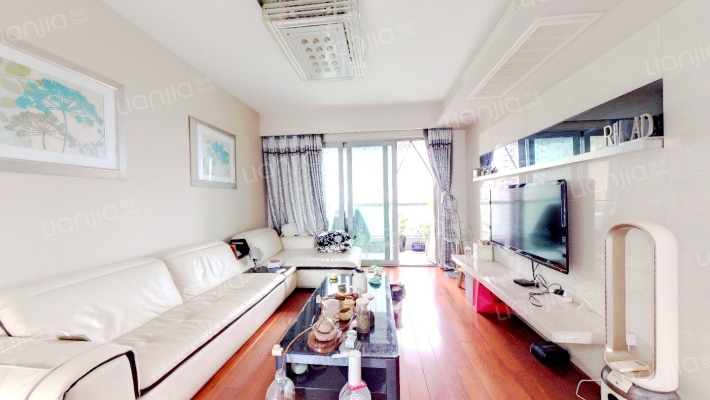 世茂锦绣长江二期二手房实景图