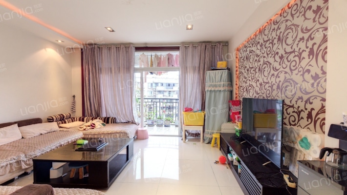 佳怡梧桐居二手房实景图