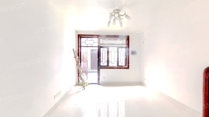 假日青城二手房实景图