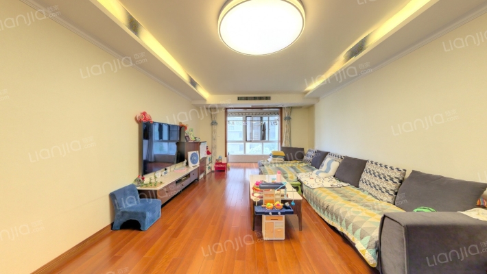 唐樾六和坊二手房实景图