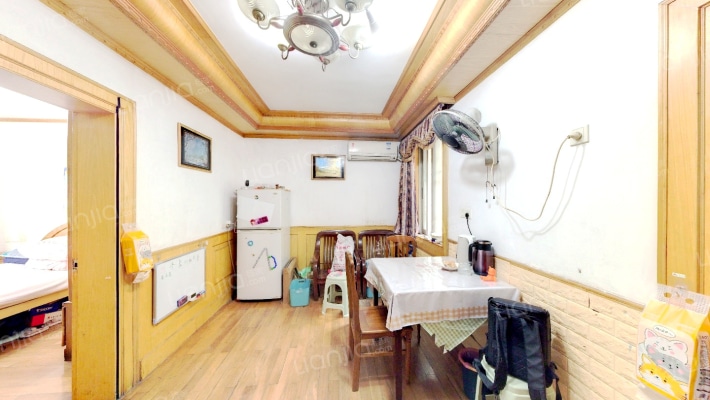 日湖家园二手房实景图