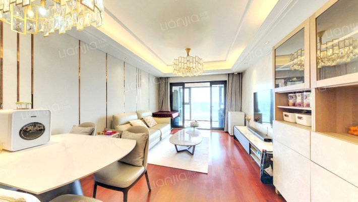 中锐星湖名邸二手房实景图