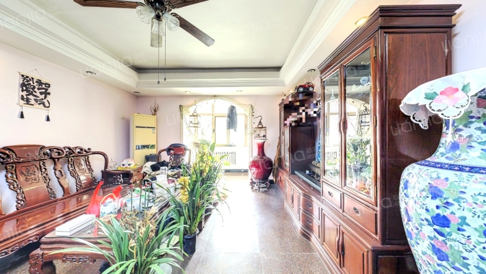 万隆滨河新苑二手房实景图