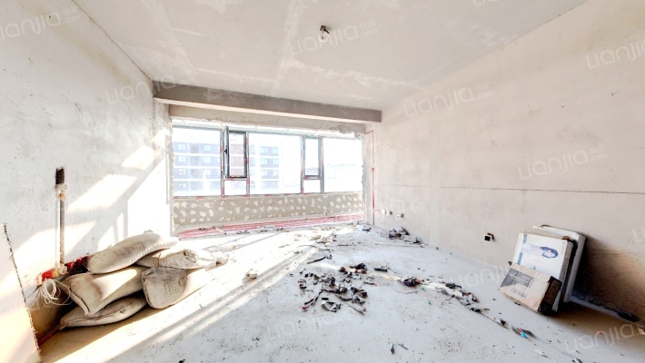 鸿锦凤凰新城二手房实景图