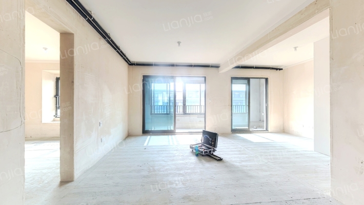 招商雍境湾二手房实景图