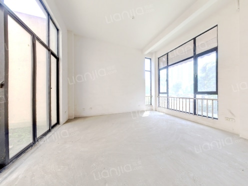 整租·嘉盛花园 6室3厅 复式 南