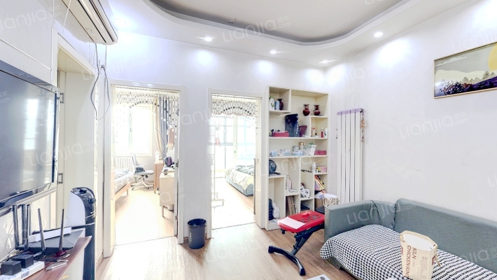 中凯华府二手房实景图