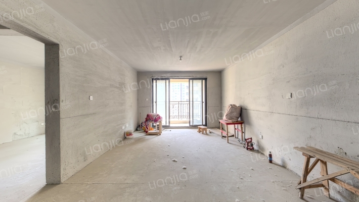 中交荣域A区二手房实景图