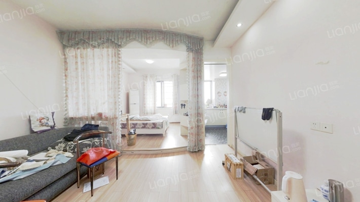 都市未来花园二手房实景图