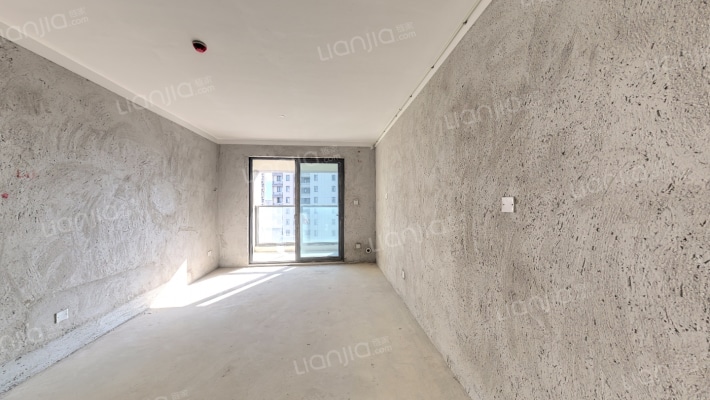 弛园二手房实景图