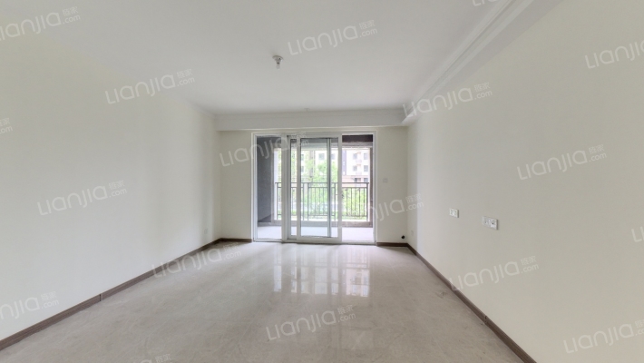 雅居乐富春聆湖雅苑二手房实景图