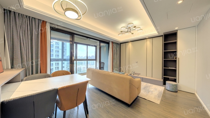 虹桥金茂悦二期二手房实景图