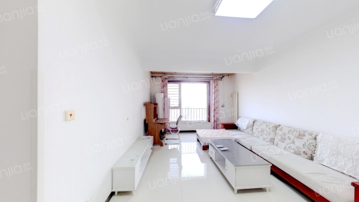 招商依云郡二手房实景图