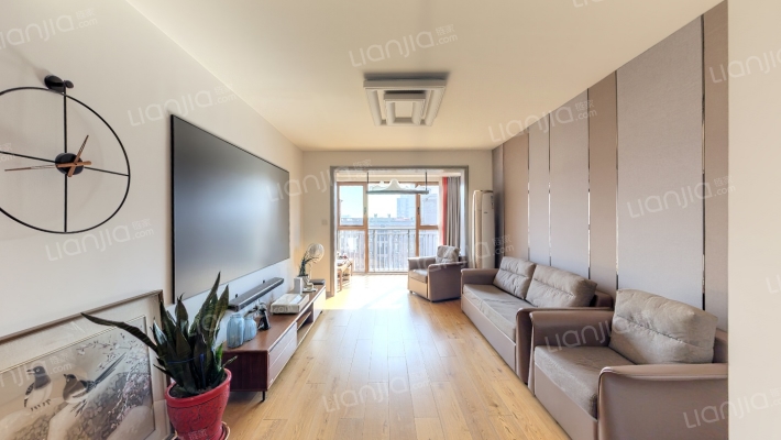 骏景华庭二手房实景图