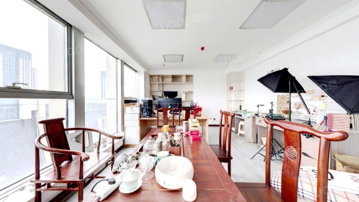 青实口水街二手房实景图