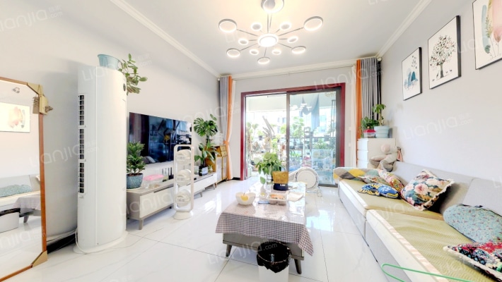 空港陆号二手房实景图