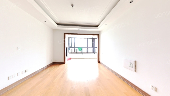 金地悦峰二手房实景图