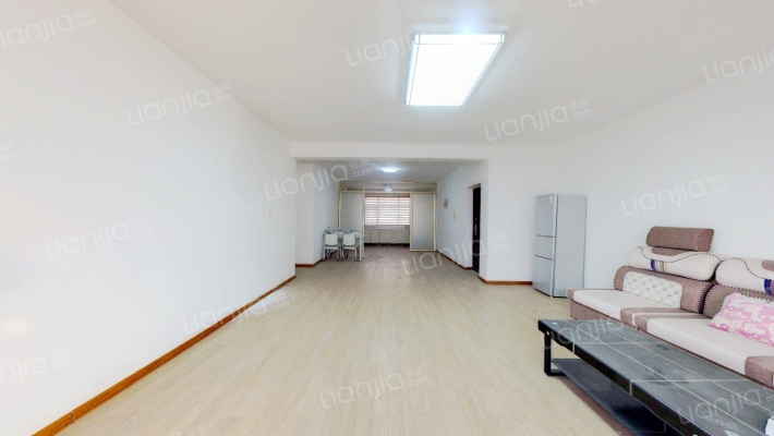 恒达孔雀城二手房实景图