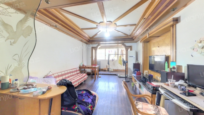 洪园新村二手房实景图