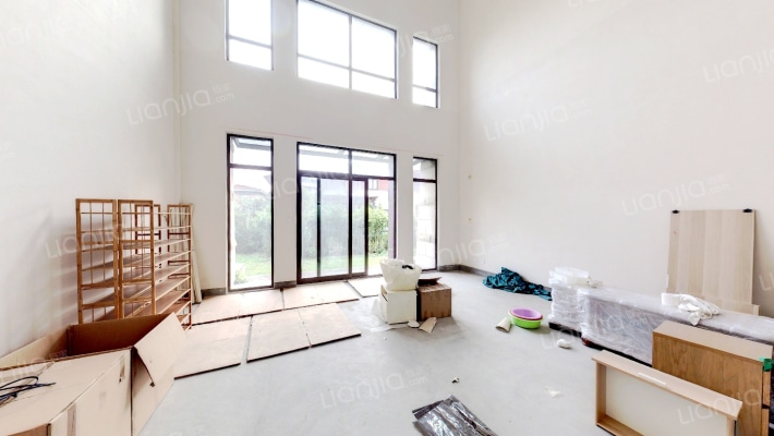 招商海廷(五期)二手房实景图