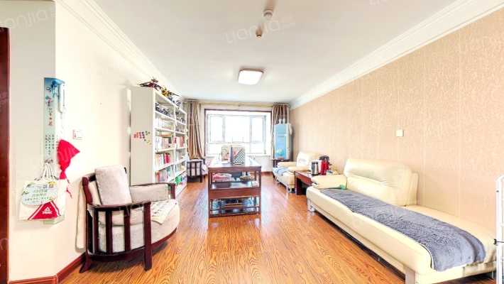 万和园二手房实景图